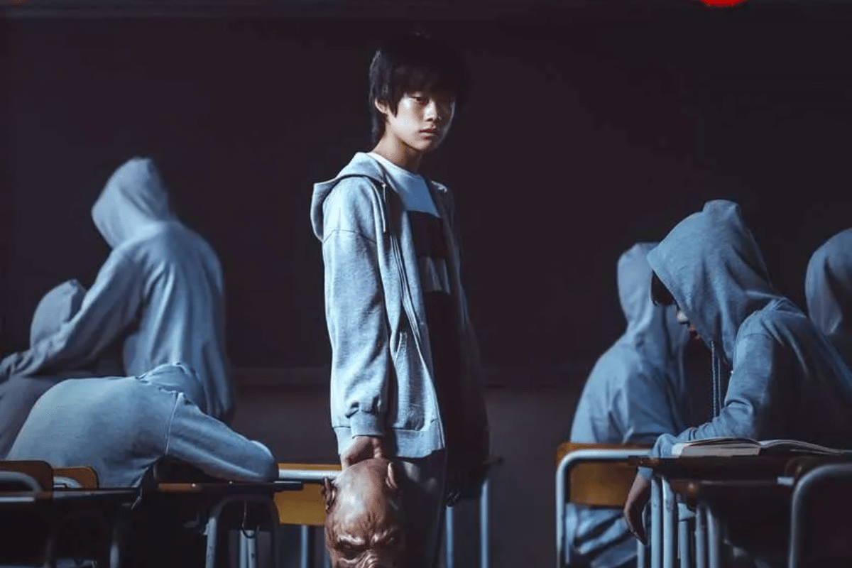 Hwang Kyung-min Traumatisé par le harcèlement scolaire dans la serie The King of Pigs sur TVING / Viki