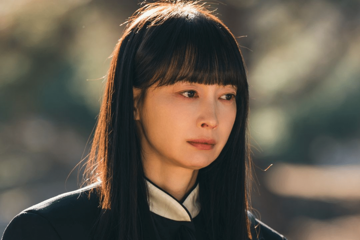 Yoon Ra Young (Lee Na Young)