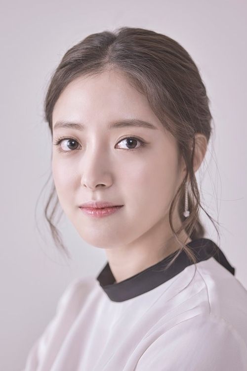 Lee Se-young (이세영)